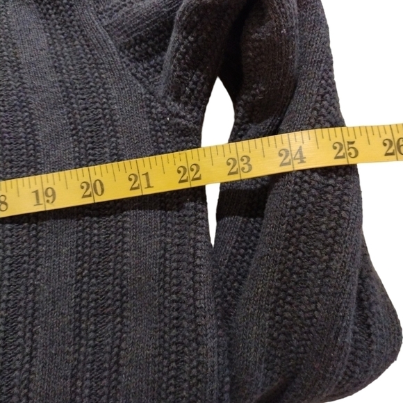 VINTAGE David Taylor Crew Neck Sweater - Picture 5 of 5